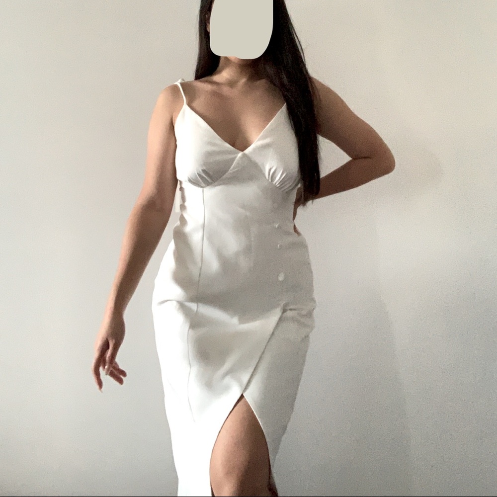 White V-line Midi Dress with Slit
